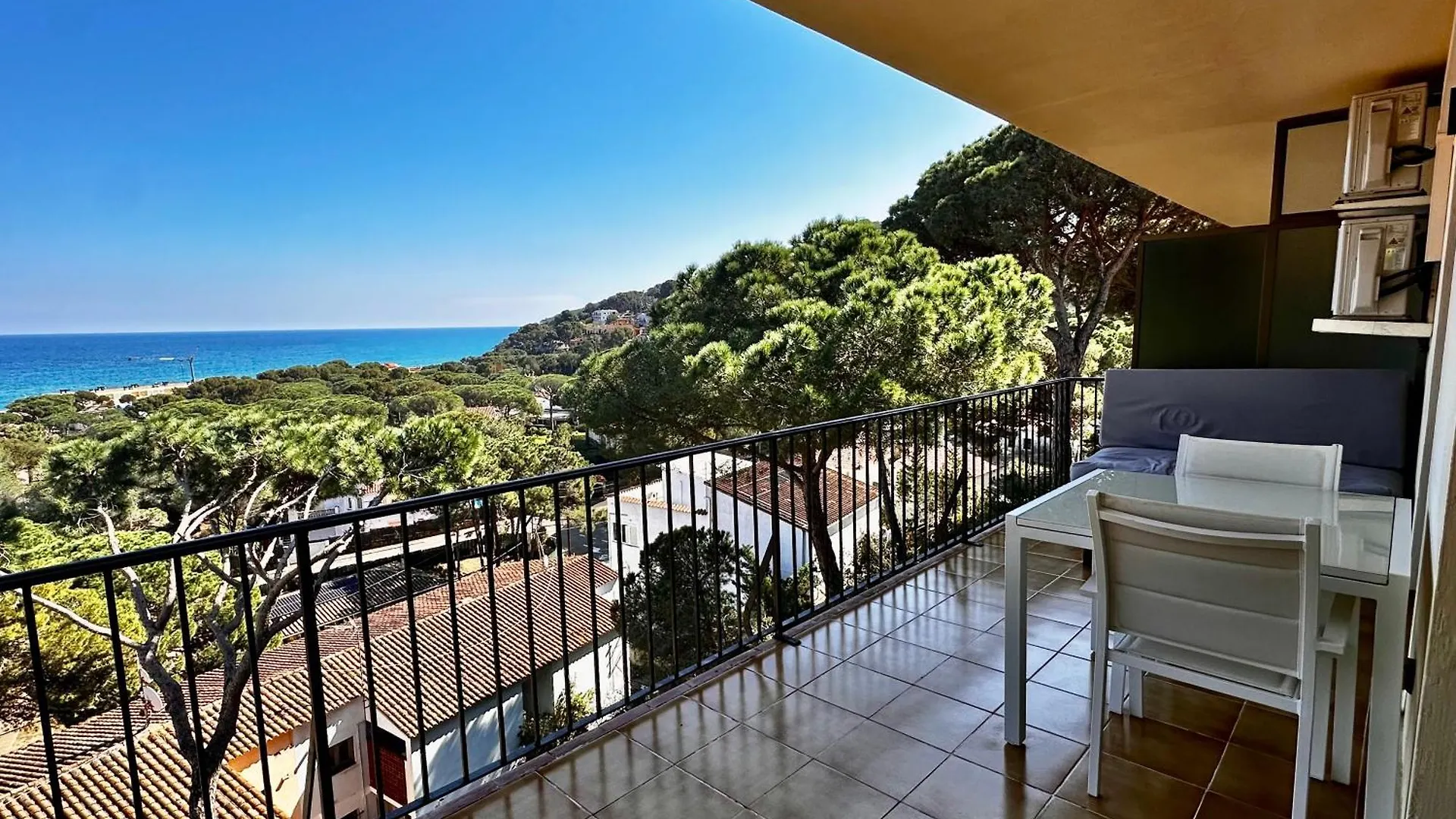 Melis Mar - Apartamento Con Vistas En Pals